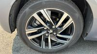 Peugeot 208 1.2 PureTech 100ch S&S Allure Pack — photo 11