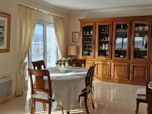 Appartement 3 pièces 106 m²