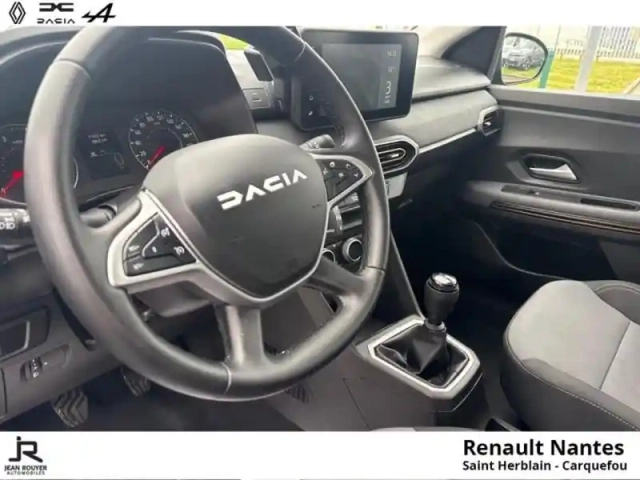 Dacia Sandero 1.0 eco-g gpl 100ch stepway extreme + — photo 11