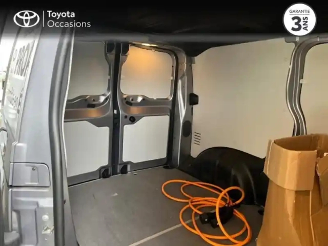 Toyota Proace medium electric 136ch 75kwh start mc24 — photo 12