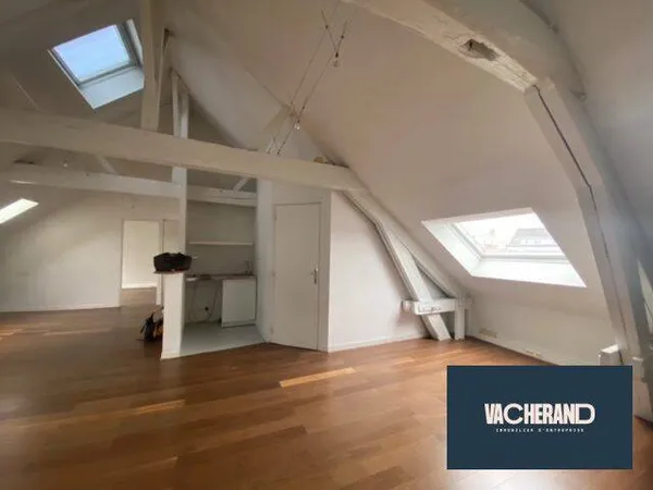 Bureaux 118 m²