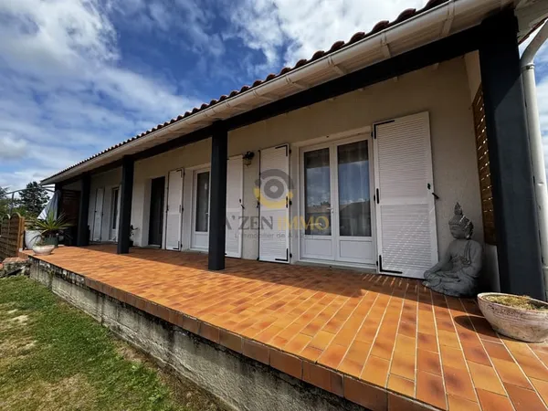 Maison entièrement rénovée proche des commodités