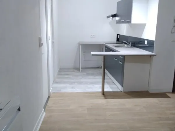 Appartement T2 refait à neuf