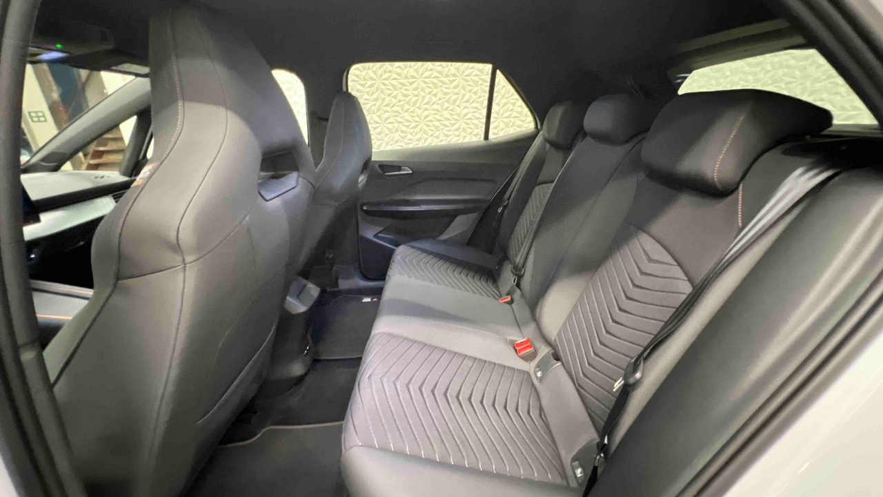 Cupra Born 230 ch - Batterie XL — photo 12