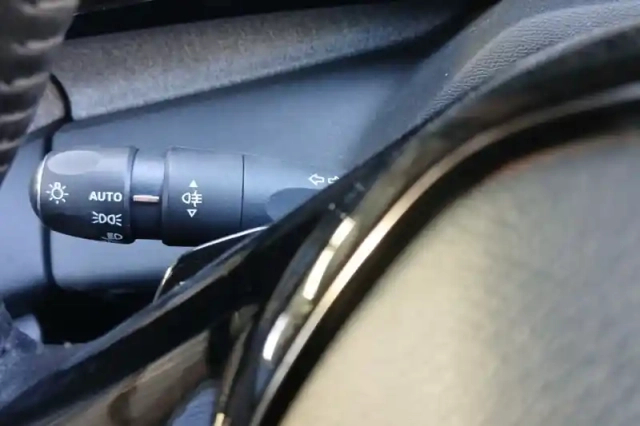 Peugeot 308 sw puretech 130ch s&amp;s eat8 — photo 84
