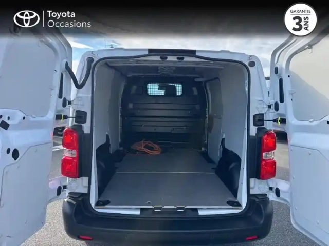 Toyota Proace medium electric 136ch 75kwh start mc24 — photo 10