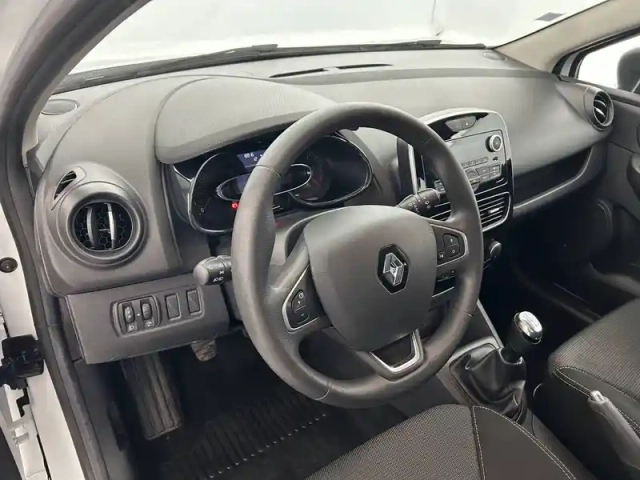 Renault Clio 1.2 16v 75 — photo 19