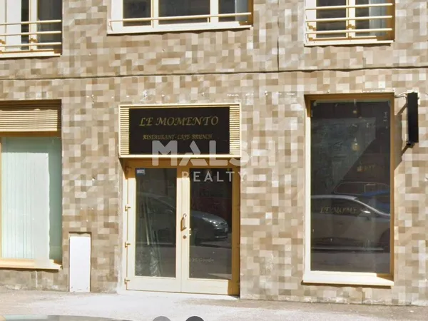 Local commercial 117 m²
