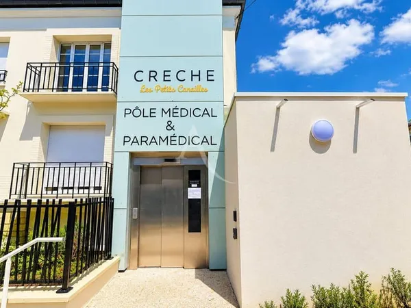 Local professionnel 17 m²