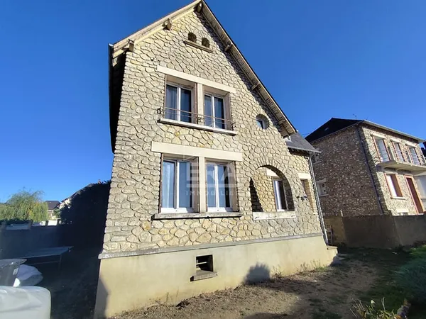 Maison 6 pièces à vendre à Val au Perche - Quartier La Rouge