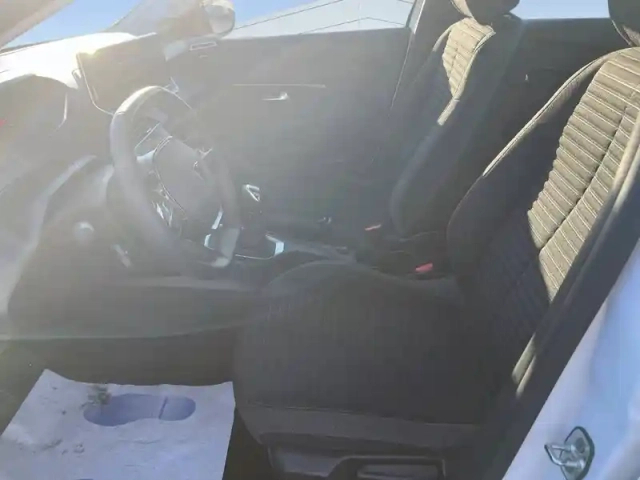 Peugeot 208 puretech 100 s&amp;s bvm6 — photo 43