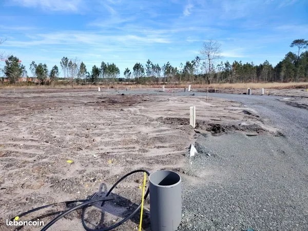 Terrain à bâtir de 600 m² à MIOS (33)