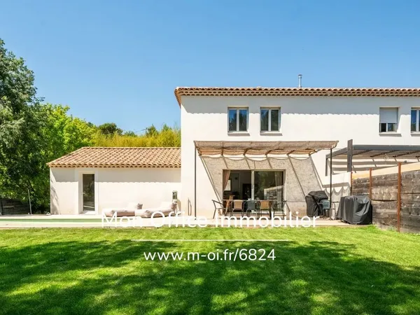 Référence : 6824-BMA - Maison 5 pièces sur 700m2 de jardin avec Piscine