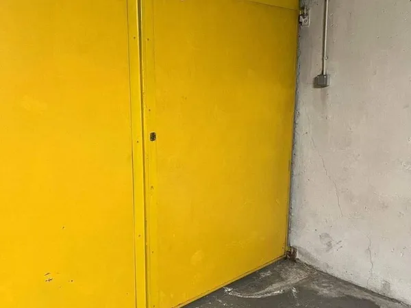 Parking 18 m²