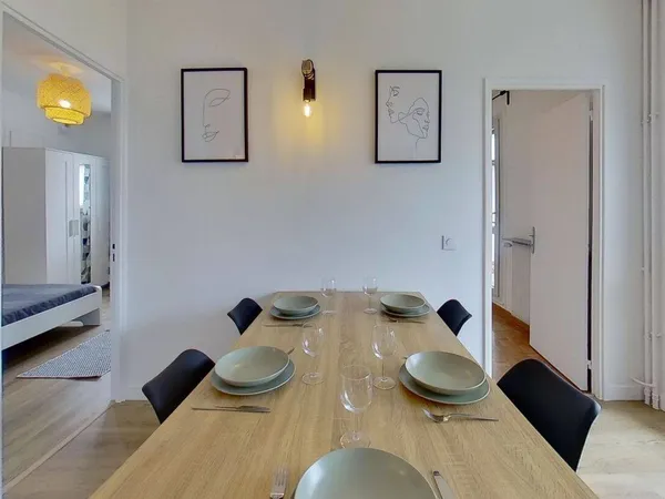 Appartement 7 pièces 120 m²