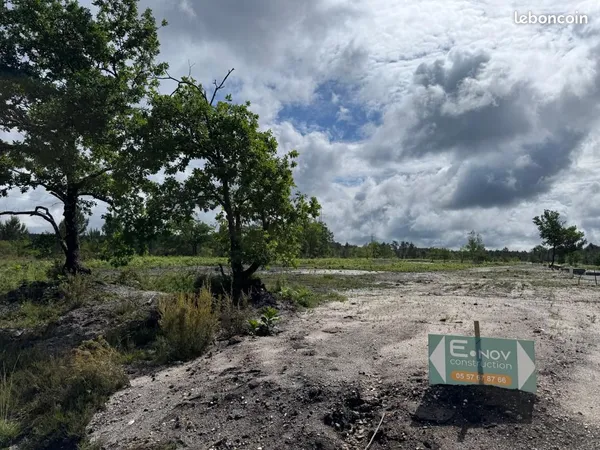 Terrain 585 m² Mios