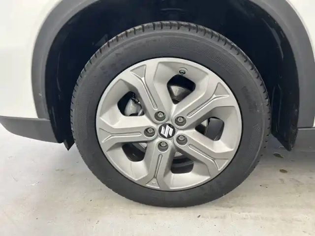 Suzuki Vitara 1.6 vvt — photo 40