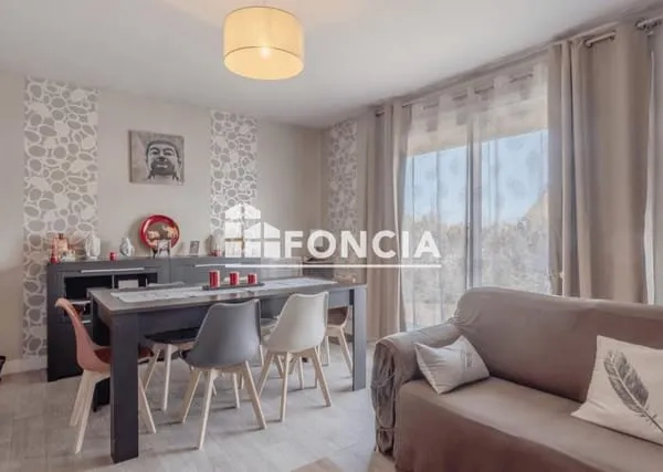 Investisseur - Maison de plain pied à deux pas des commerces
