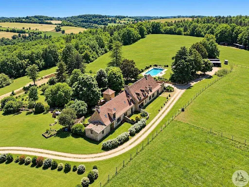 Maison 10 pièces 500 m²