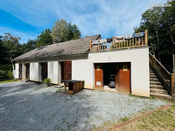 Maison rénovée 85m2 dans une clairière