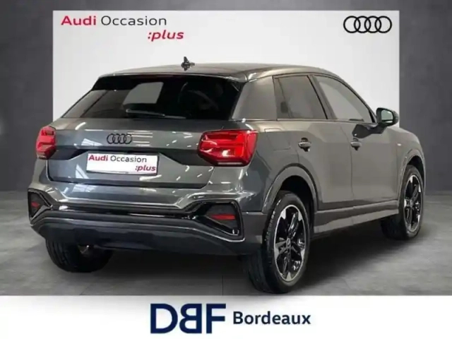 Audi Q2 35 tfsi 150 s tronic 7 s line plus — photo 5