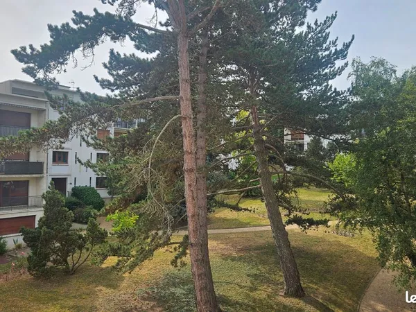 Appartement 4 pièces 81 m²