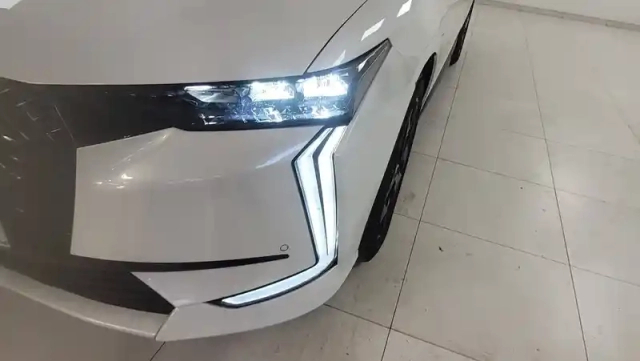 Ds Ds 4 puretech 130 eat8 — photo 20