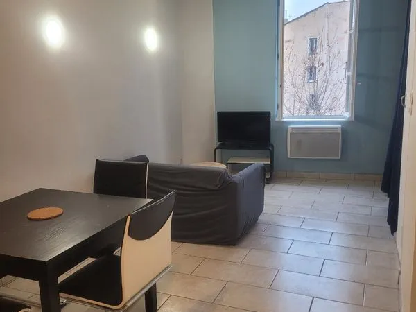 Location studio meublé