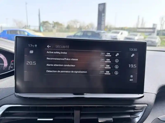 Peugeot 3008 puretech 130ch s&amp;s bvm6 — photo 117