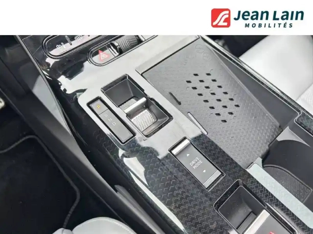 Citroën C5 Aircross e- 210 autonomie confort — photo 13