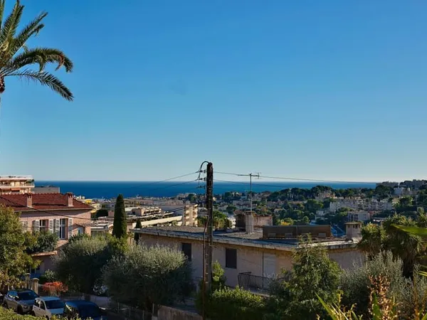 APPARTEMENT 3 PIÈCES - VUE MER - LE CANNET - TERRASSE - STATIONNEMENT