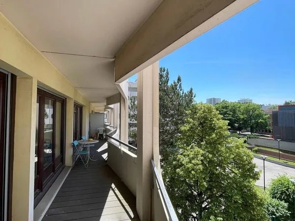Appartement 6 pièces 117 m²