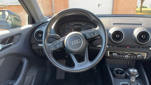 Audi A3 Sportback 1.0 TFSI 115 - Business Line – 2017 – 139683 km – Essence – Boîte Manuelle — photo 30