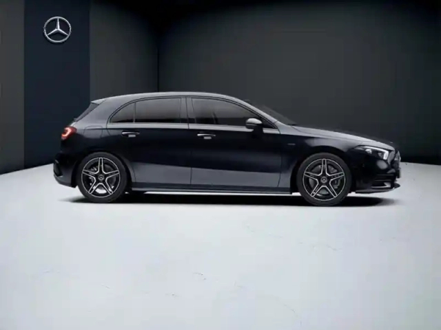 Mercedes Classe A 250 e amg line — photo 17