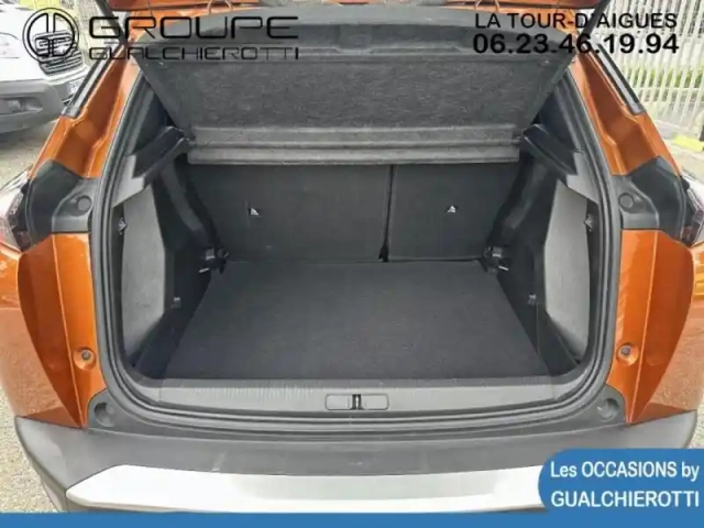 Peugeot 2008 1.2 puretech 130ch s&amp;s gt eat8 — photo 6