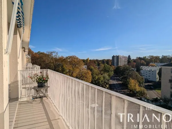 SAINT-GERMAIN-EN-LAYE– 4 pièces 76m², balcons, cave, parking