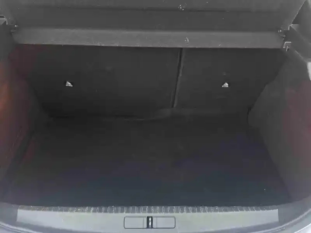Peugeot 208 1.2 puretech 100ch s&amp;s allure 118g — photo 5