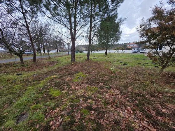 Terrain 947 m²