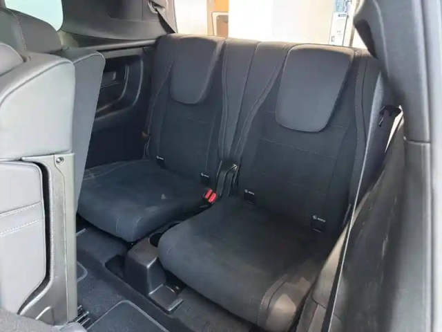 Mercedes Glb 200 — photo 8