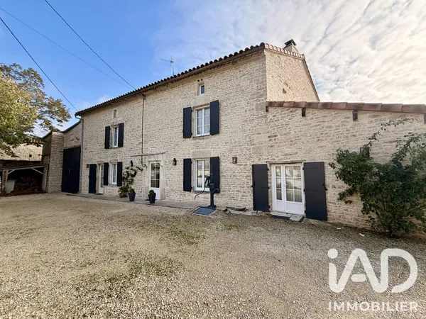 Maison 6 pièces 206 m²