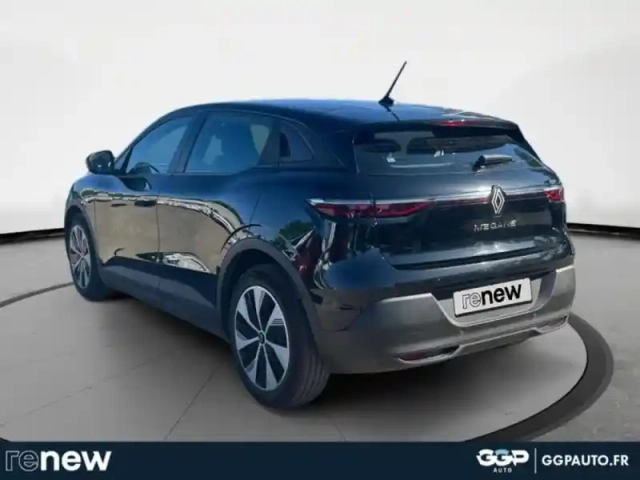 Renault Megane e-tech electric ev60 130ch evolution er super charge -b — photo 3