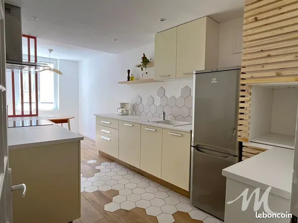 Triplex 5 pièces 100 m²