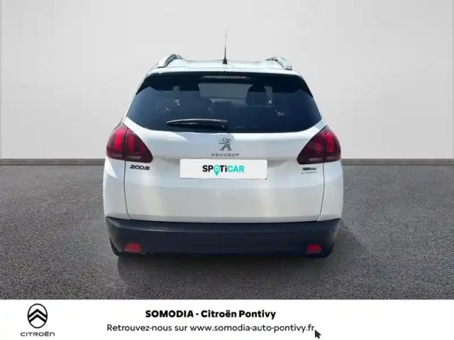 Peugeot 2008 1.2 puretech 82ch style — photo 5