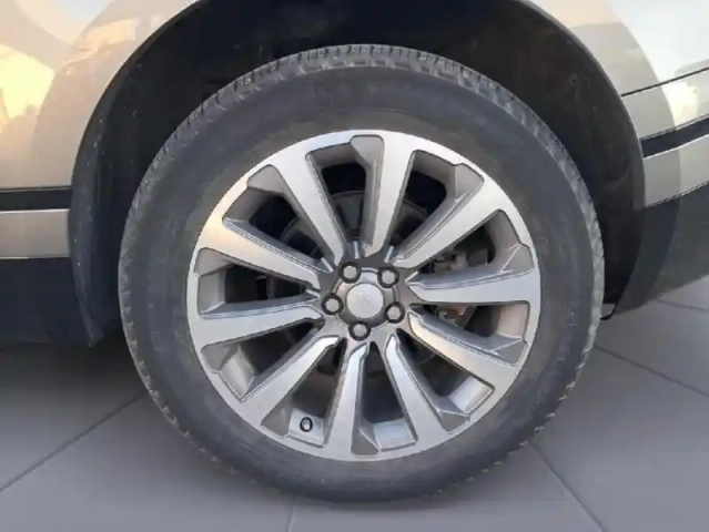 Land Rover Range Rover velar 2.0d 240ch r-dynamic awd bva touvrant siege chauf camera — photo 25