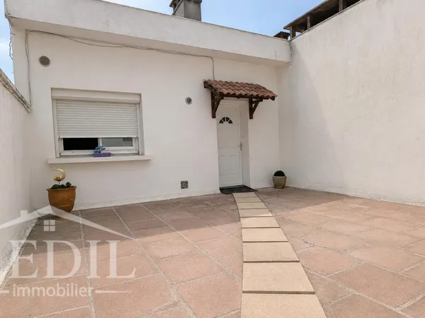 COUP DE COEUR - T3 AVEC TERRASSE EXCEPTIONNELLE -AGEN CENTRE