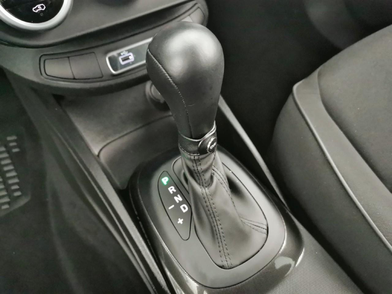 Fiat 500X 1.5 firefly 130 ch s/s dct7 hybrid dolcevita 500x — photo 19