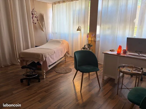 Bureau et espace de travail Location Chantepie  28m² 660€