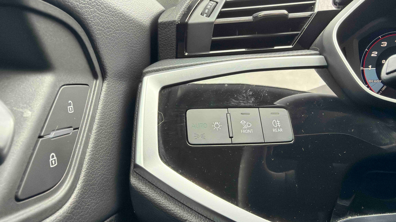 Audi Q3 35 TFSI 150 ch S tronic 7 — photo 26