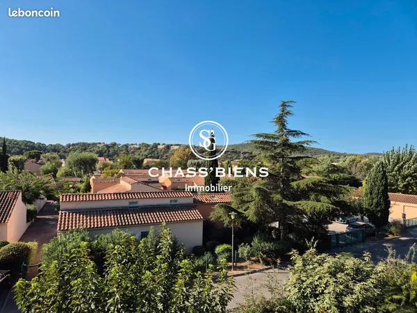 T1 31 m² Le Lavandou- proche plage - Terrasse Sud - Parking