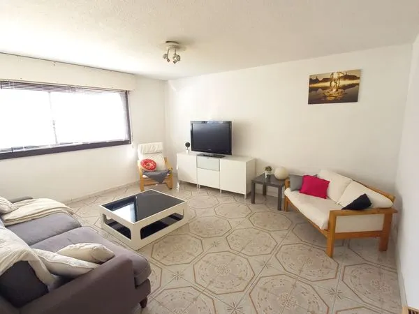 Location / colocation appartement T3 meublé 65m² 1060 CC Bordeaux Belcier Gare